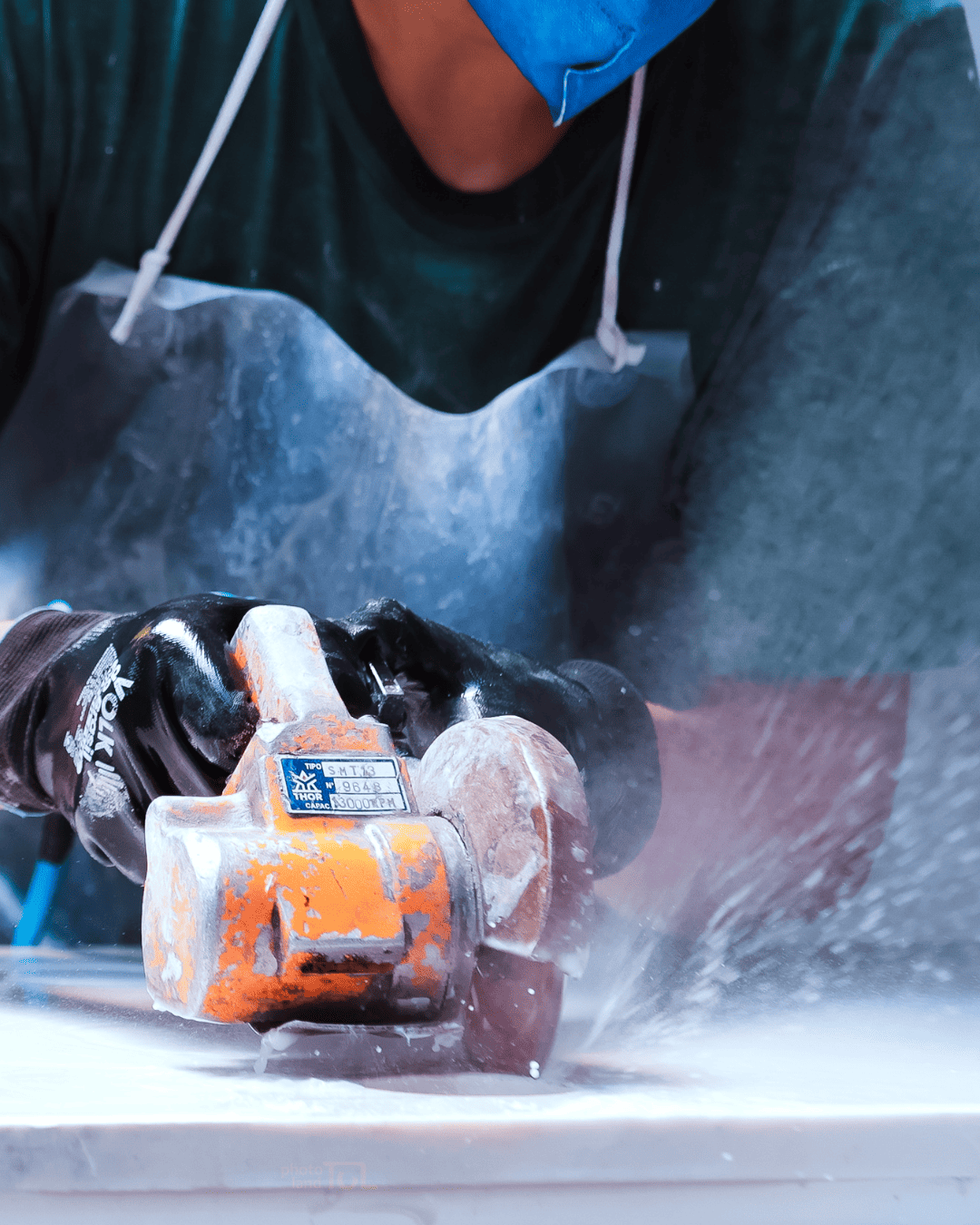 Detalhe preciso de corte de Marmoraria em BH